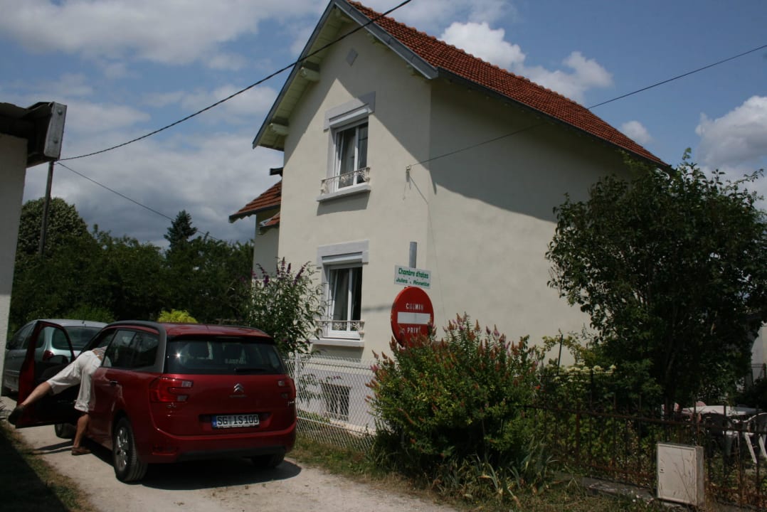 Das Haus + Parkplatz Hotel Chambre d'hôte Jules & Annette