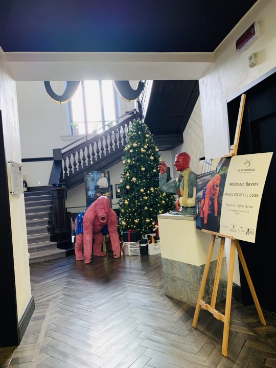 Lobby The H'All Tailor Suite