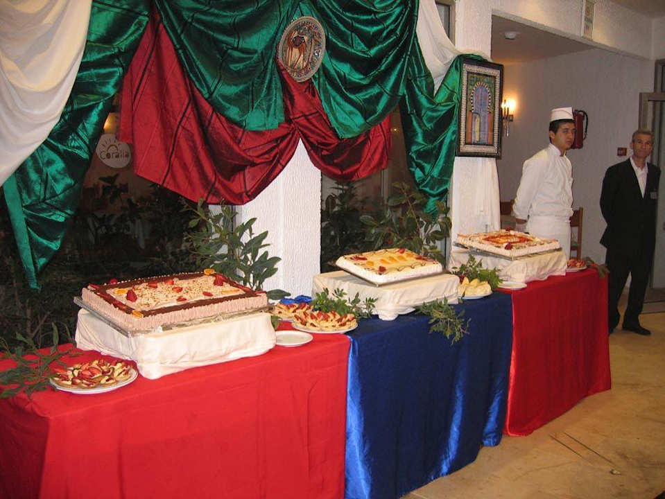 Ein Nachtischbuffet TUI BLUE Palm Beach Hammamet