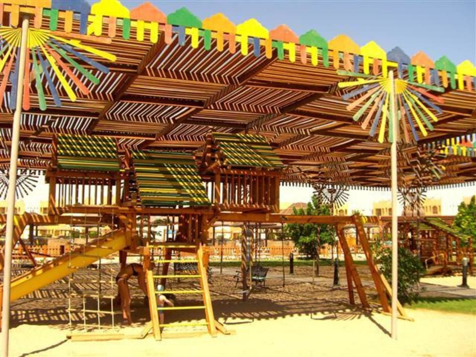 Kinderspielplatz am Kinderclub SUNRISE Royal Makadi Resort