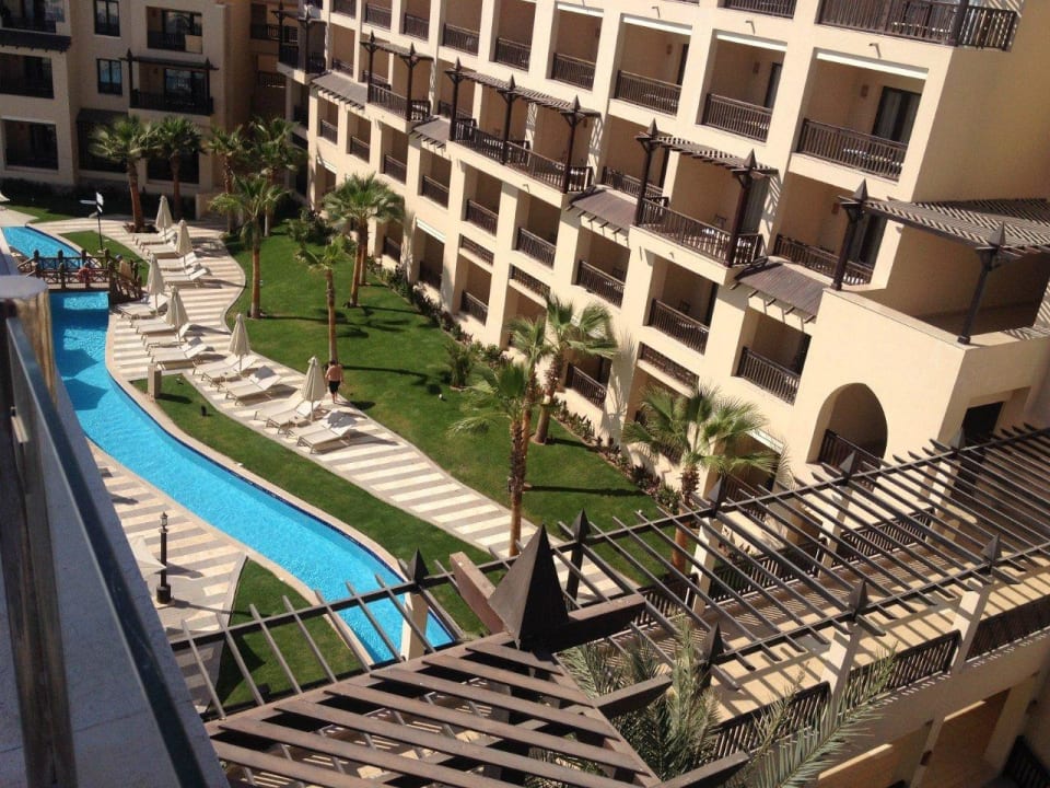 Вид из Скай-бара Steigenberger Aqua Magic