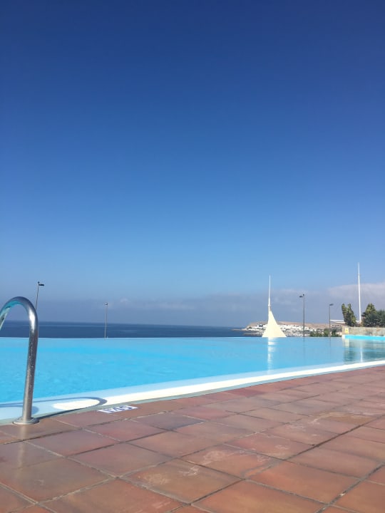 Pool H10 Playa Meloneras Horizons Collection