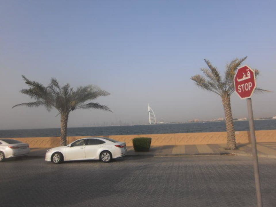 Blick zum Burj Al Arab Anantara The Palm Dubai Resort
