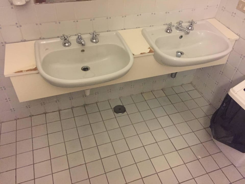 WC unter der Lobby Hotel Airone