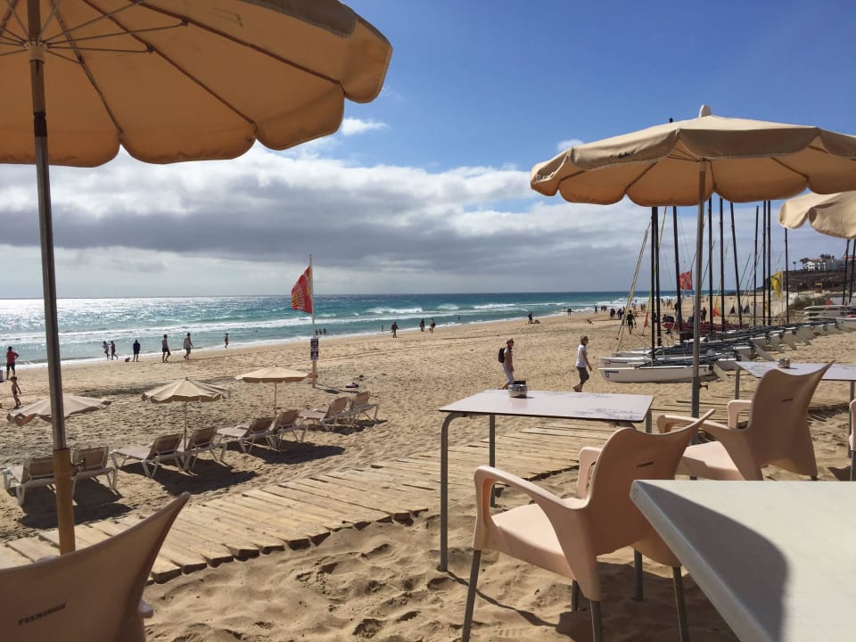 Einen Kaffee am Strand genießen Hotel Riu Palace Jandia