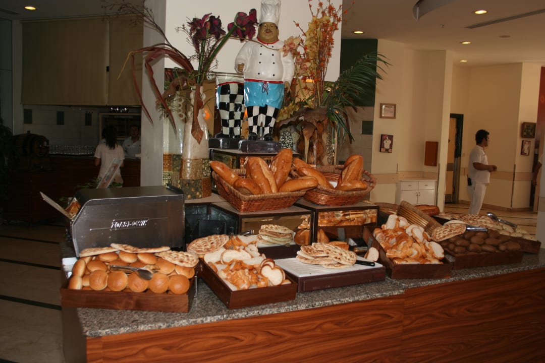 Buffet AQI Pegasos Resort