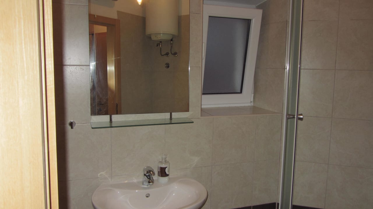 Bad Split Inn Apartments