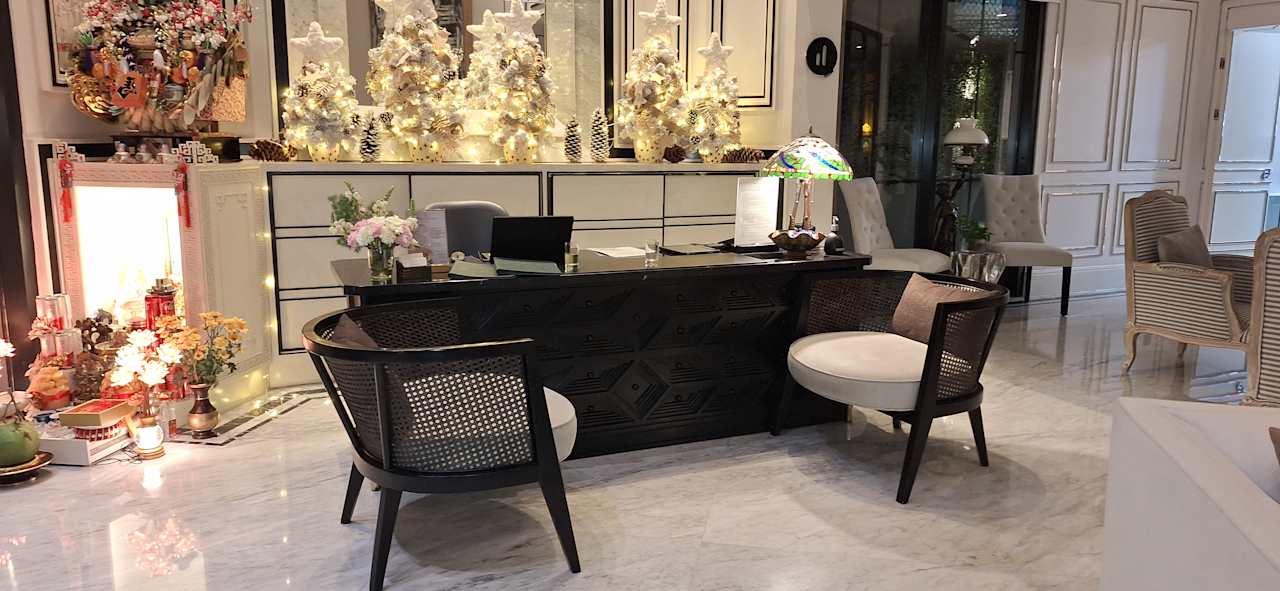 Lobby Bach Suites Saigon, a Member of Design Hotels