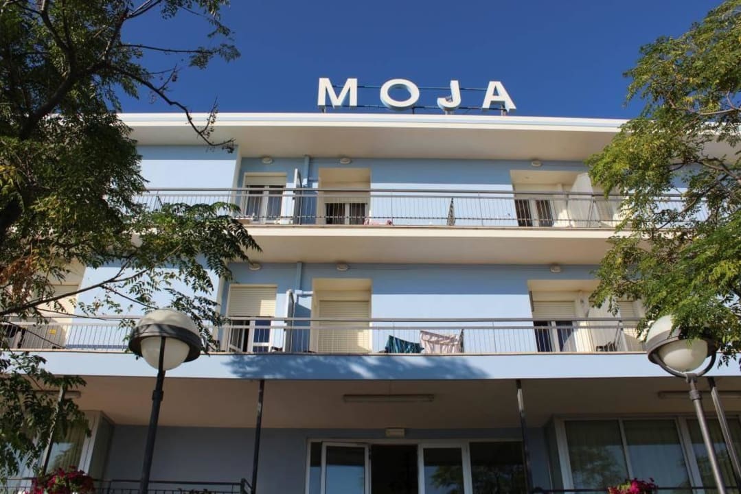 Außenansicht Hotel Moja