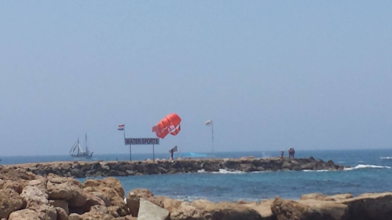 Hotel ''Constantinov Bros Athena Beach'' Constantinou Bros Athena Beach Hotel