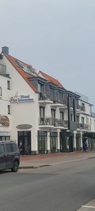 Außenansicht Vier Jahreszeiten Bensersiel