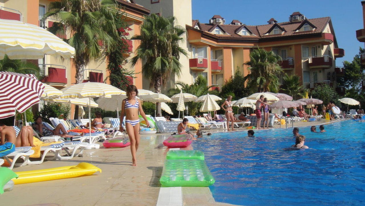 Pool Hotel Orfeus Park