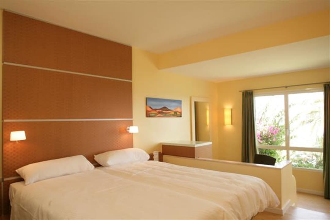 Zimmer ROBINSON ESQUINZO PLAYA