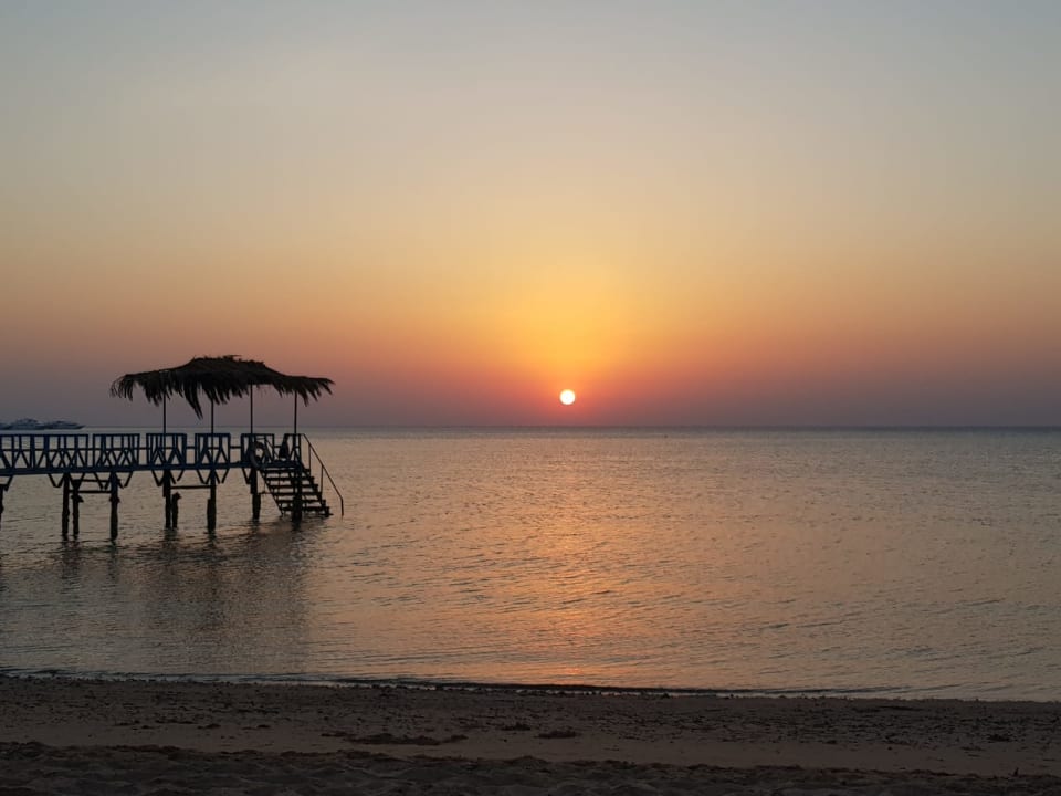 Strand Menaville Safaga