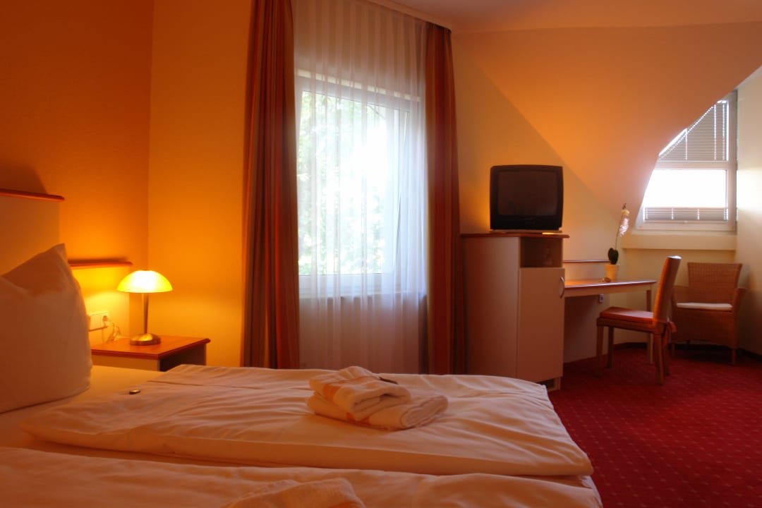 Einzel- bzw. Doppelzimmer Pension Zeitlos