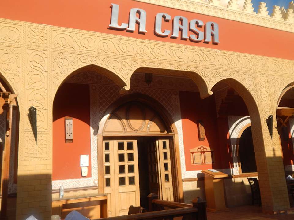 Italiener Pickalbatros Alf Leila Wa Leila Resort - Neverland Hurghada