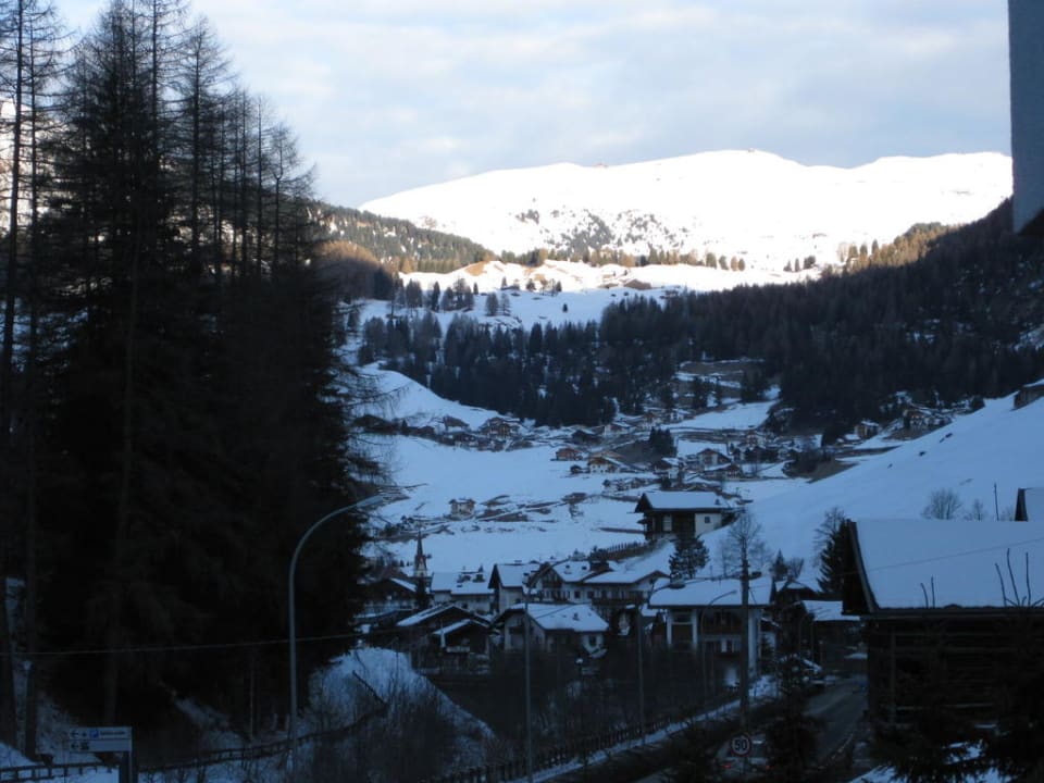 Blick auf den Col Raiser Hotel Garni Ortles Angelo