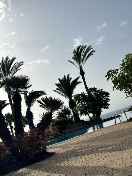 Pool R2 Pajara Beach