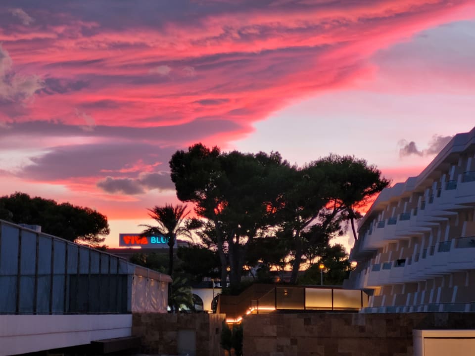 Außenansicht Iberostar Waves Playa de Muro