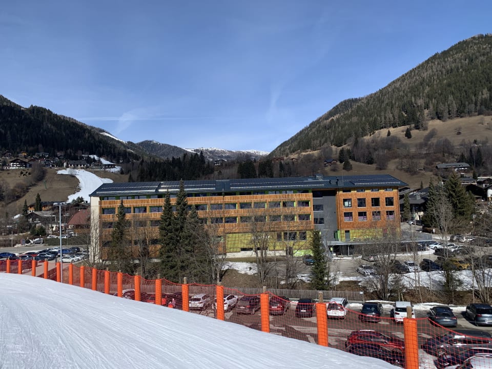 Außenansicht Explorer Hotel Bad Kleinkirchheim