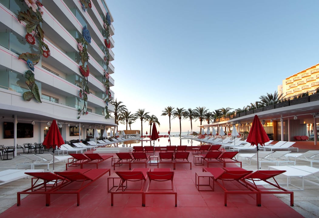 Tower - pool Ushuaia Ibiza Beach Hotel - The Tower / The Club - Adults only