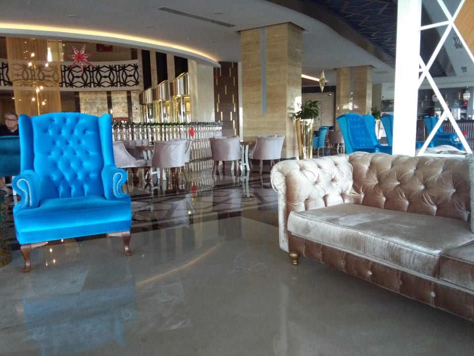 Lobby Dream World Hill Hotel