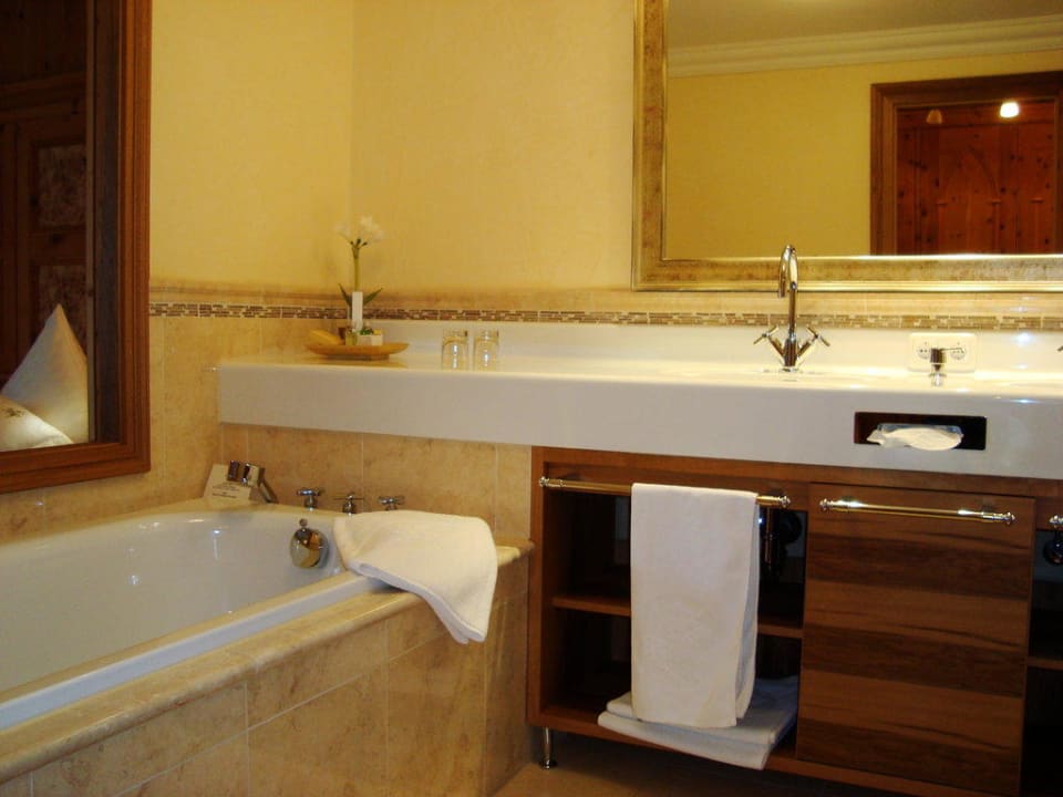 Bad Hotel Post Lermoos