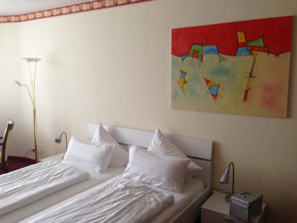 Zimmer 2  ( alias Suite) Best Western Plus Parkhotel Velbert