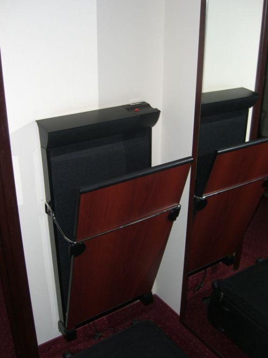 Urządzenie do prasowania Golden Tulip Warsaw Centre Hotel