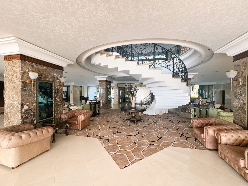 Lobby Hotel Palace, Sunny Day Resort