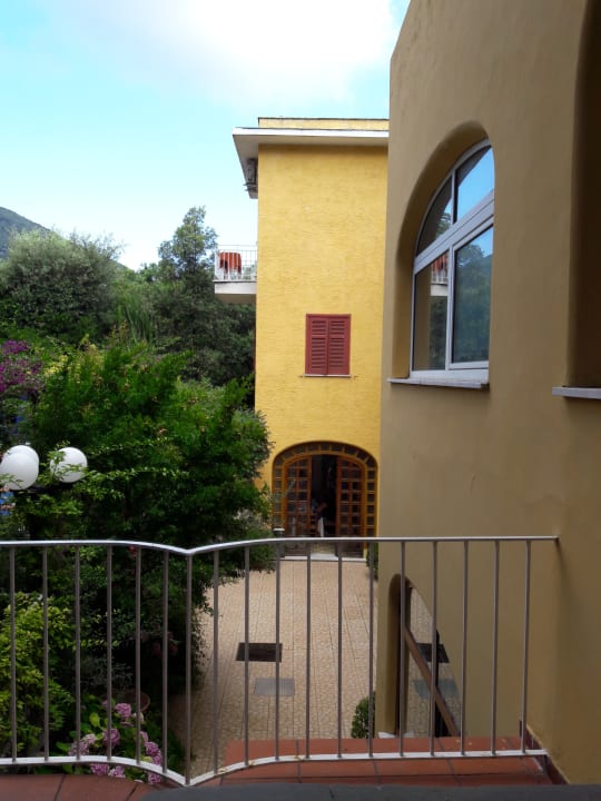 Außenansicht Hotel Cleopatra