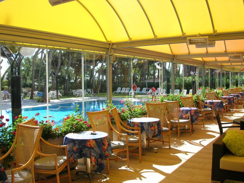 Gemütliche Terrasse Hotel Parco dei Principi