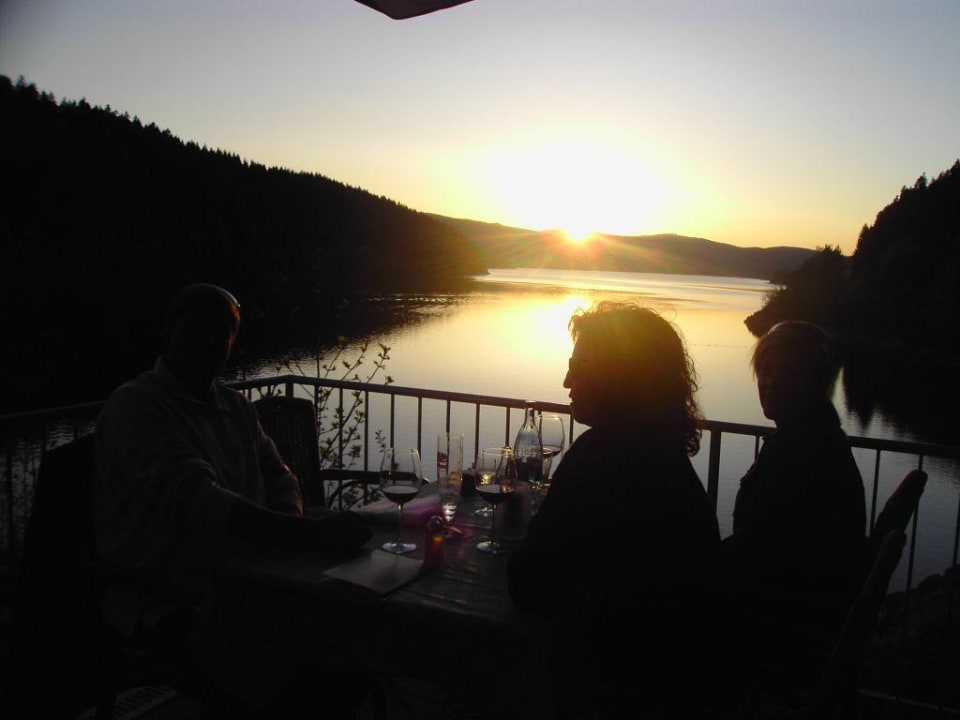 Sonnenuntergang im Mai Seehotel Hubertus -Schloss am See