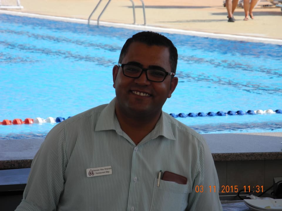 Restaurantmanager Hassan -Super Typ Old Palace Resort Sahl Hasheesh