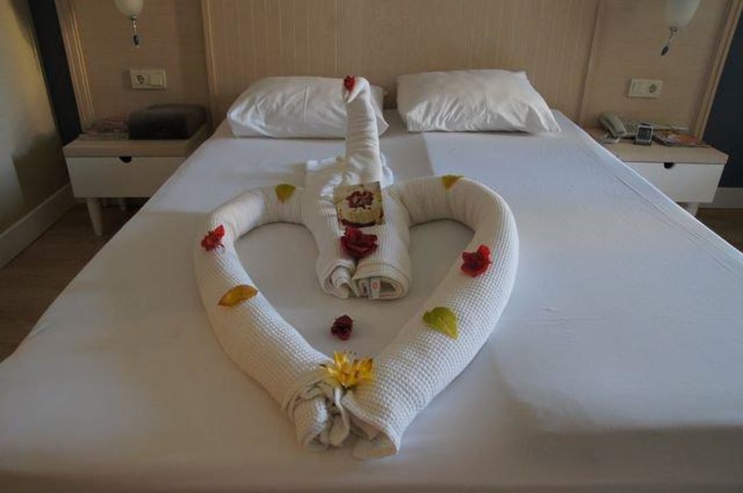 Dekoration zum Geburtstag von Hotelleitung Seamelia Beach Resort