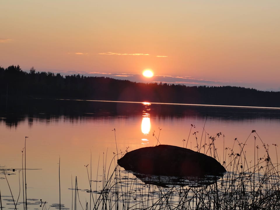 Sonnenuntergang Ferienhäuser Tervalepikon Torpat