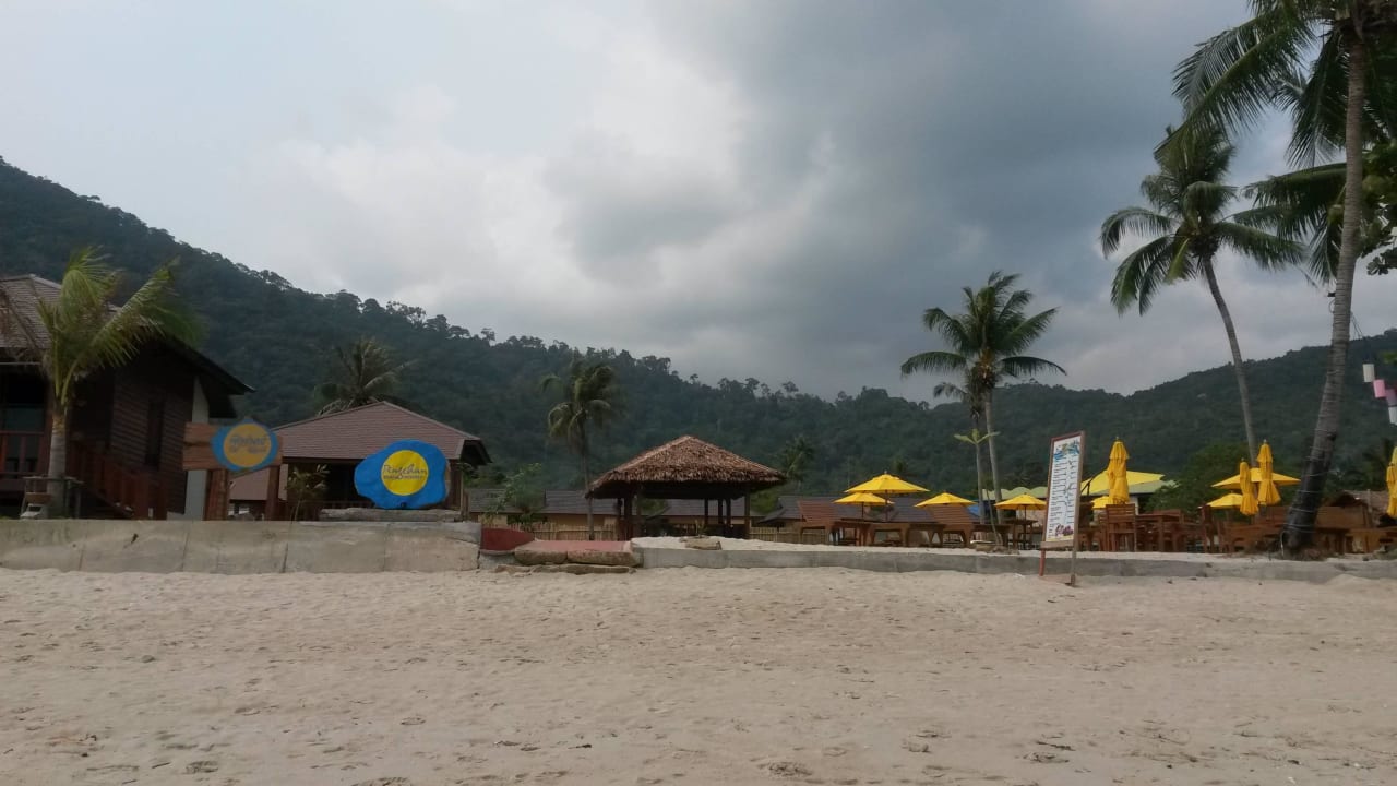 Blick auf die Anlage Pingchan Koh Phangan Beachfront Resort