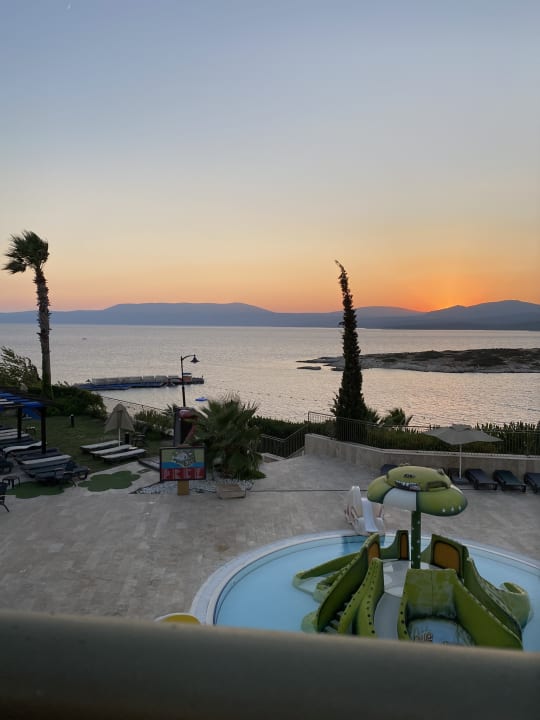 Ausblick Royal Teos Thermal Resort Clinic & SPA