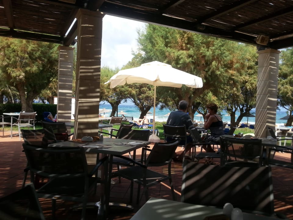 Griechisches Restaurant am Strand Phãea Cretan Malia