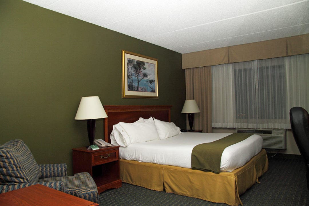 Zimmer mit Kingsize-Bett Hotel Holiday Inn Express Hauppauge-Long Island
