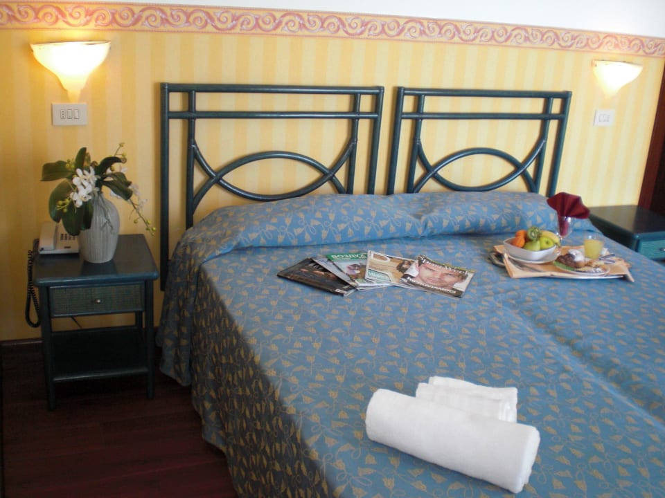 Hotel Regina Rimini Vacanze Rimini Urlaub  Hotel Regina