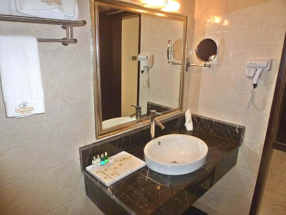 Badezimmer Getfam Hotel