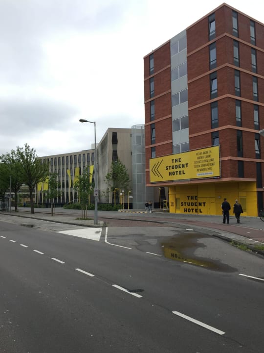 Aussicht von der Haltestelle aus The Social Hub Amsterdam West