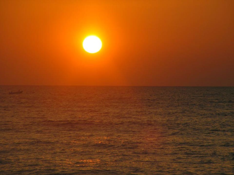 Sonnenuntergang Club Hotel Dolphin