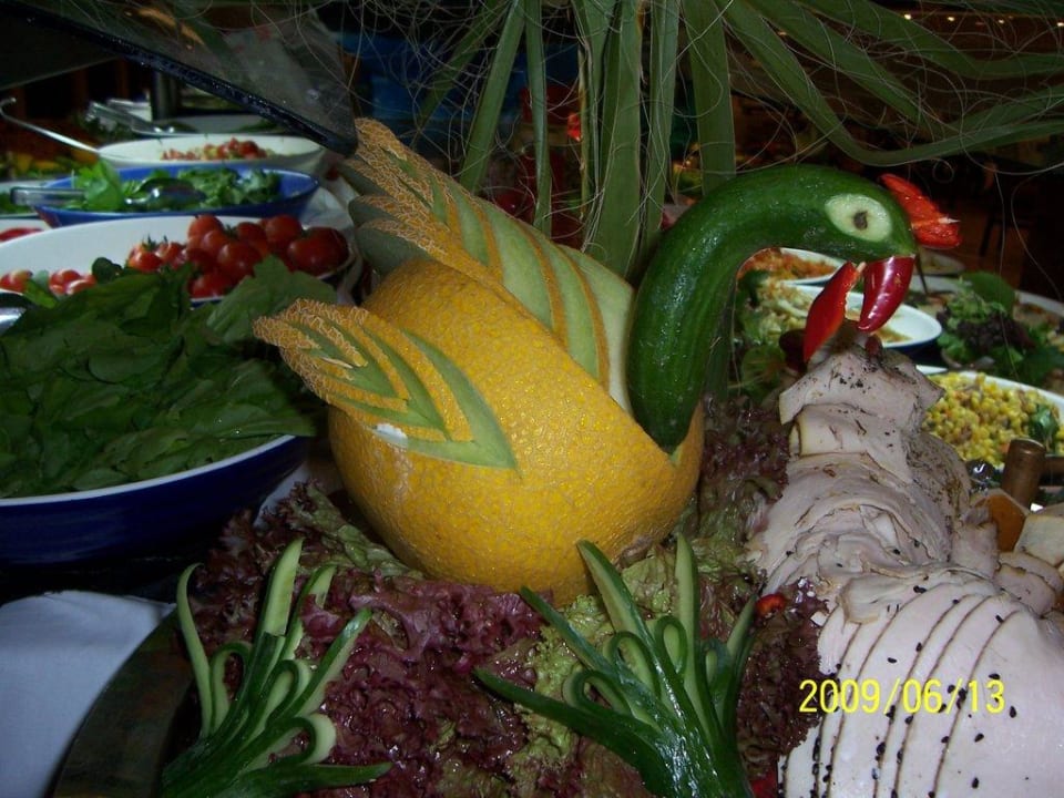Hünchen aus Melone & Gurken (Deko) Belek Beach Resort Hotel