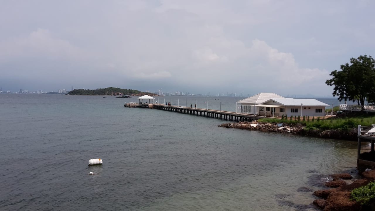Strand Pikun Resort