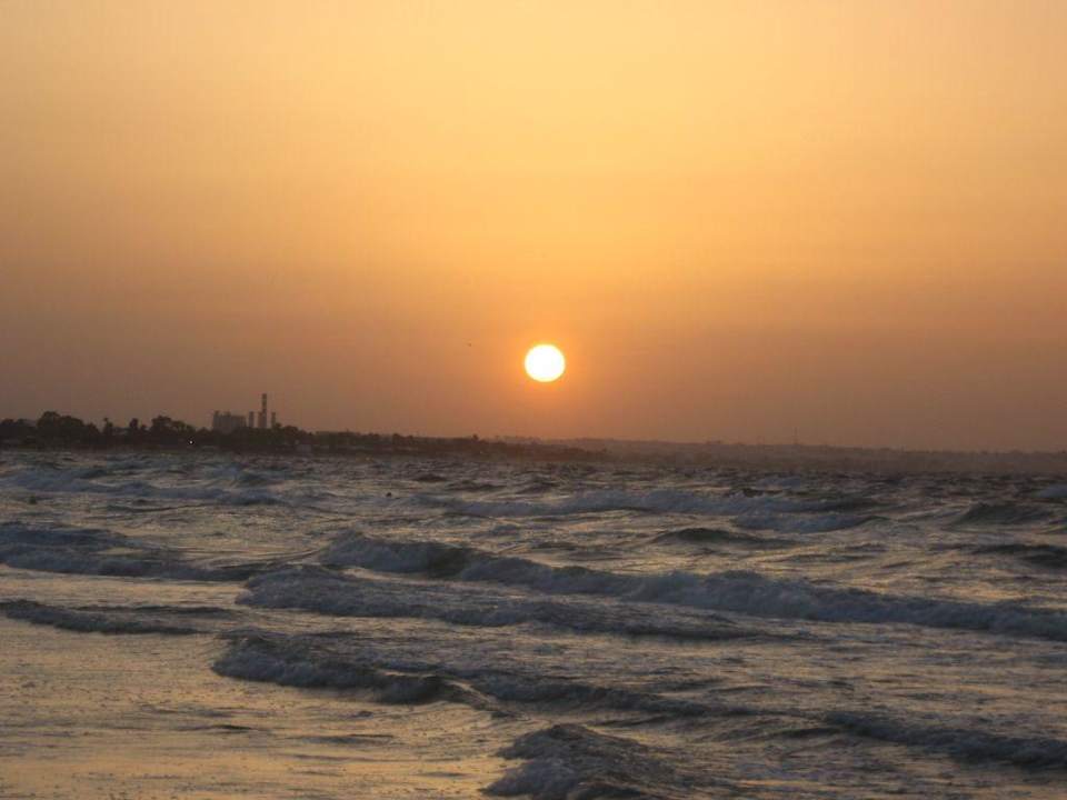 Sonnenuntergang Ruspina Beach Resort