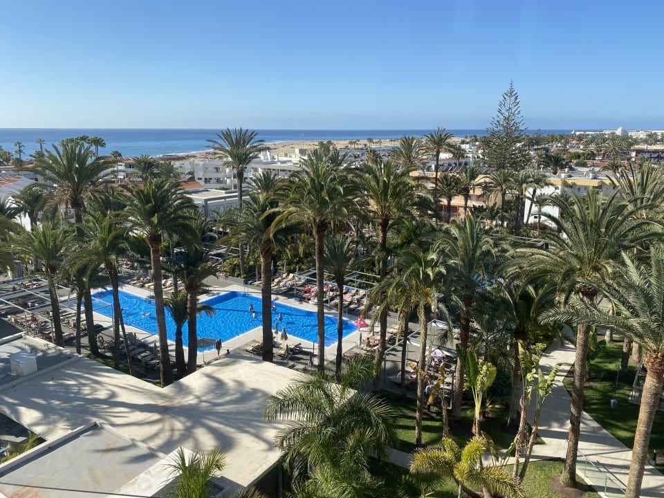 Pool Hotel Riu Palace Palmeras