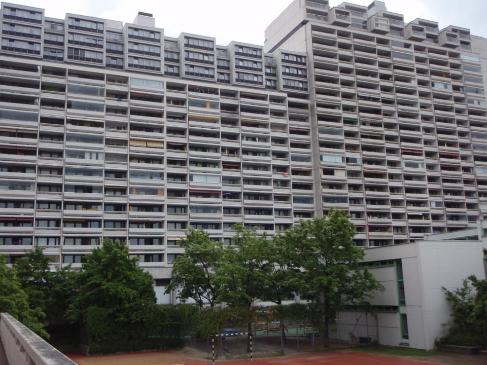 Außenansicht Arthotel ANA im Olympiapark