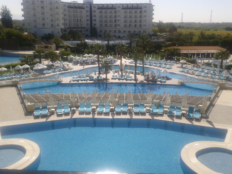 Am Pool Side Mare Resort & Spa